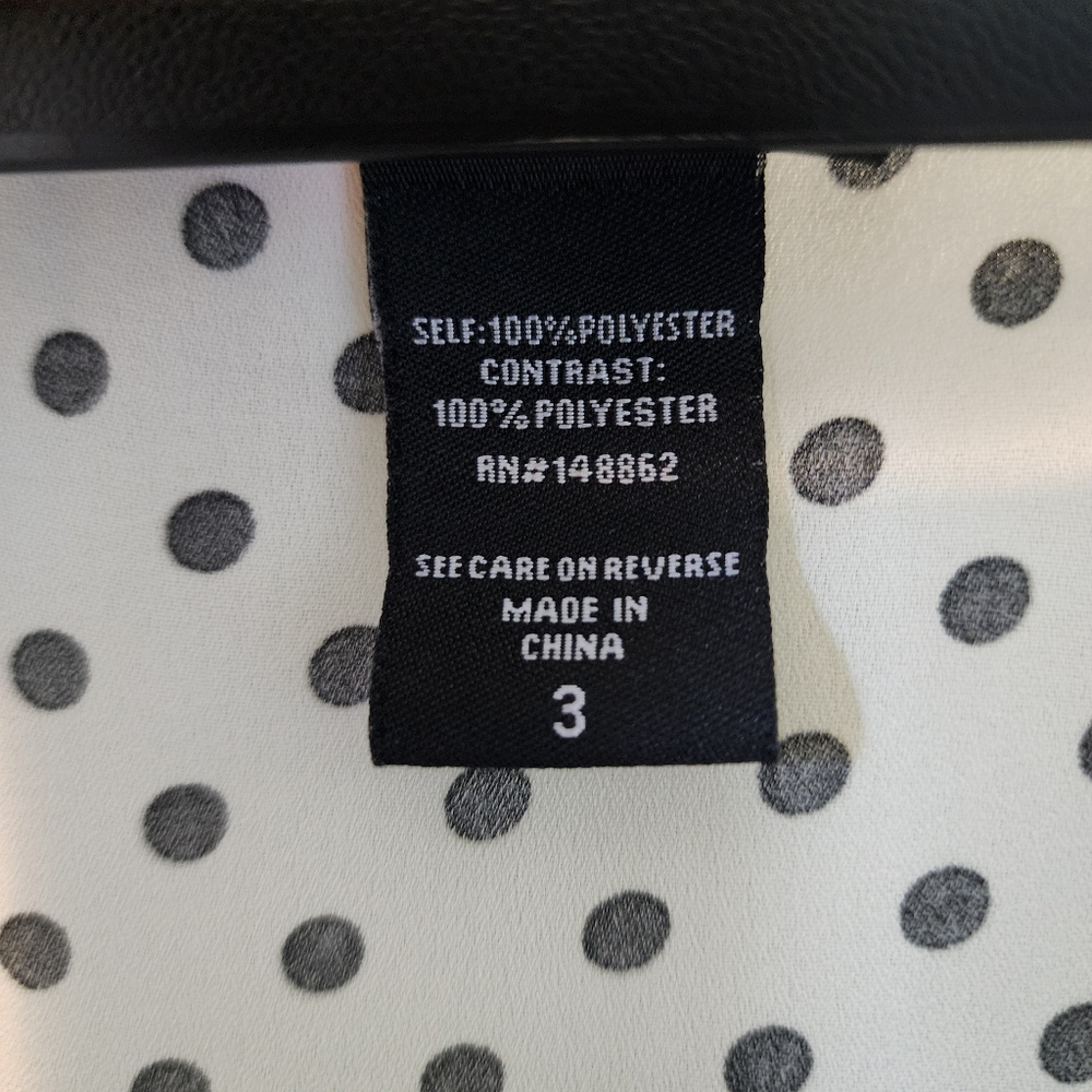 Torrid - 3X - White and Black Polka Dot Tie Neck - Picture 9 of 10